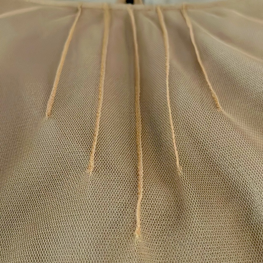 BCBG Max Azria Ballerina Top - Picture 6 of 9